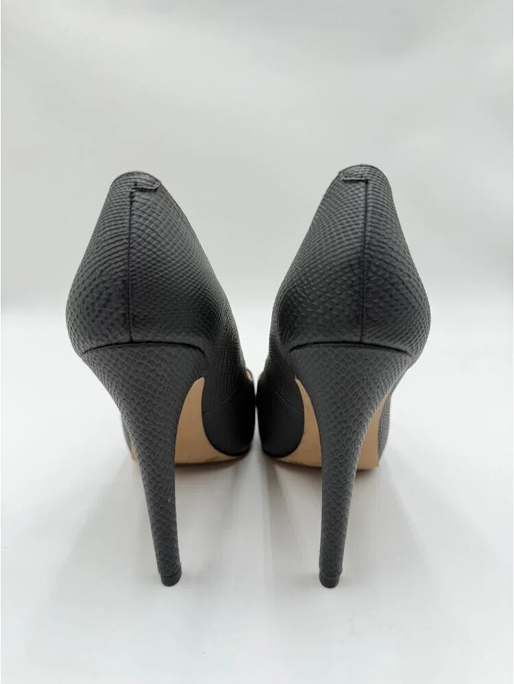 Jessica Simpson Parisah High Women's Heels Black : 6.5 M